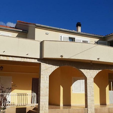 Apartman Frane 6+2 Brodarica  Extérieur photo